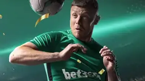 [亚冬会]中国健儿展现卓越风采，传承中华体育精神